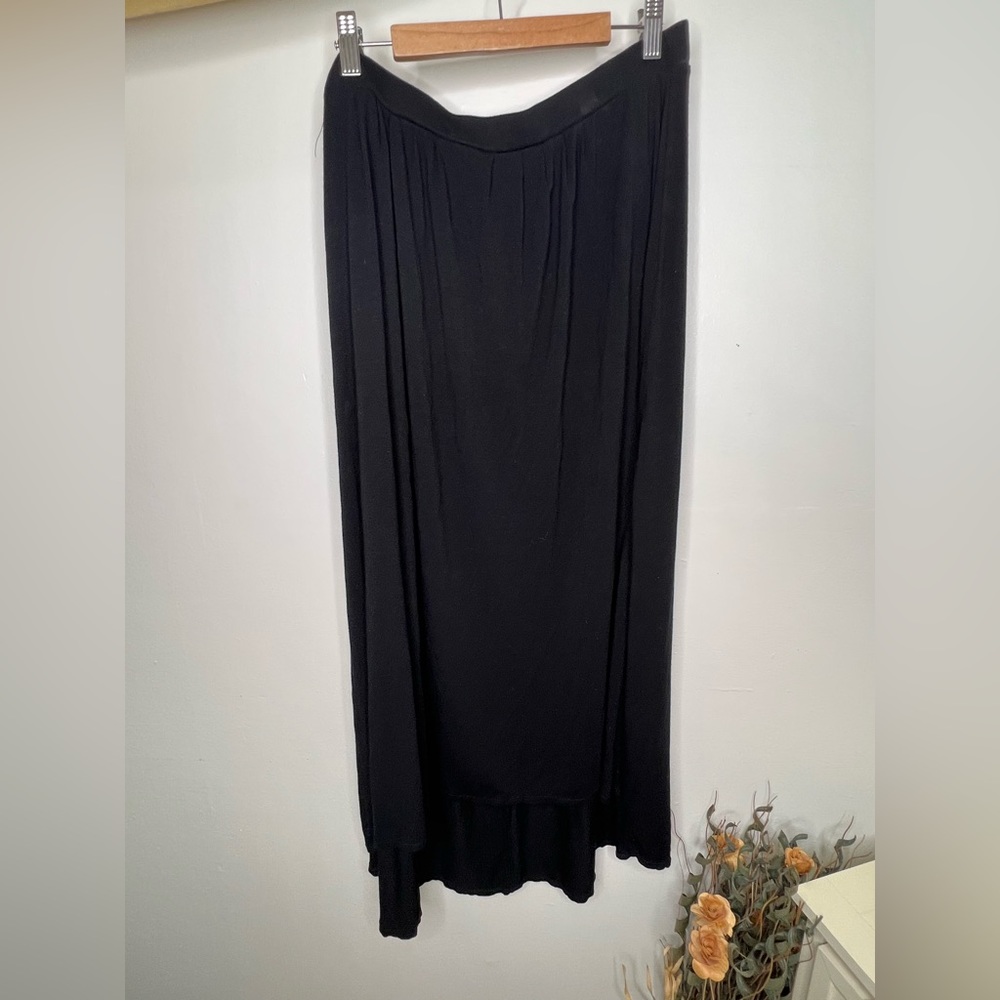 Chaus High-Low Black Skirt